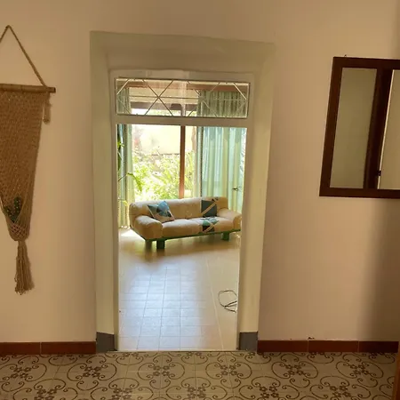 Apartament Linda Castellabate *